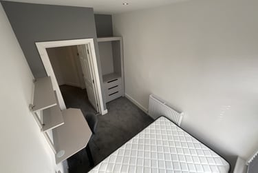 4 bed house, Paget Street, City Centre, Loughborough, LE115DS - Image 4