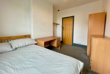 6 bed house, Hewson Road, West End, Lincoln, LN11RX - Image 2