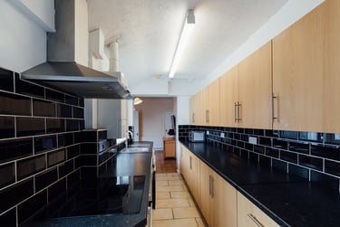 4 bed house, Derwent Street, West End, Lincoln, LN11SL - Image 2