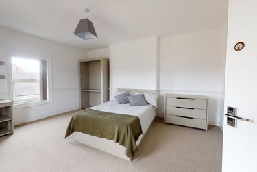 6 bed house, St Andrews Street, City Centre, Lincoln, LN57NE - Image 1