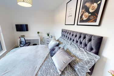 2 bed house, Claude Street, Dunkirk, Nottingham, NG72LG - Image 1