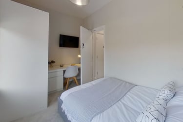 5 bed house, Montpelier Road, Dunkirk, Nottingham, NG72JY - Image 8