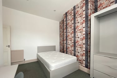 6 bed house, York Road, City Centre, Loughborough, LE113DA - Image 4