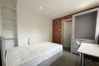6 bed house, York Road, City Centre, Loughborough, LE113DA - Image 5