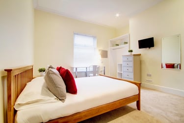 8 bed house, Hyde Park Road, Hyde Park, Leeds, LS61AJ - Image 5