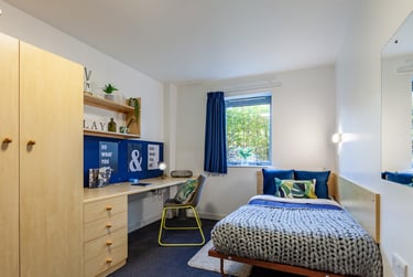 Classic Ensuite at Polhill Park, Polhill Avenue, Goldington, Bedford, MK419BD - Image 1