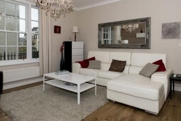 2 bed house, Highgate, City Centre, Durham, DH14GA - Image 2