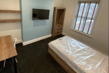 4 bed house, Marshall Street, Newland, Hull, HU53DA - Image 4