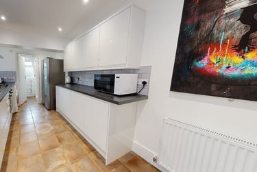 5 bed house, Fearon Street, City Centre, Loughborough, LE115DG - Image 4