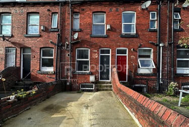 6 bed house, Queens Road, Hyde Park, Leeds, LS61HU - Image 12