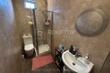 6 bed house, Queens Road, Hyde Park, Leeds, LS61HU - Image 8