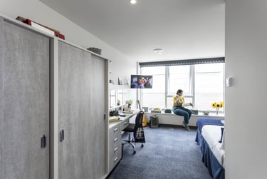 Platinum Plus Studio at Study Inn Brotherton House, Grace Street, City Centre, Leeds, LS12RP - Image 5