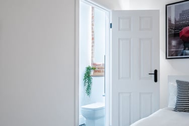 6 bed house, Gregory Boulevard, Hyson Green, Nottingham, NG75JA - Image 5