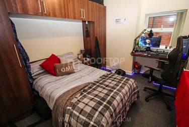 10 bed house, Kirkstall Lane, Headingley, Leeds, LS63DP - Image 10