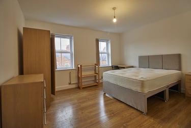 4 bed house, Eastleigh Road, City Centre, Leicester, LE30DB - Image 5