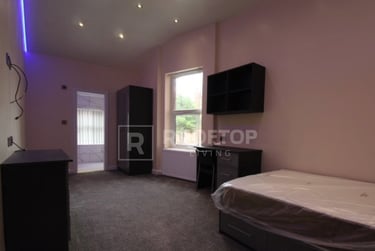 4 bed house, Regent Park Avenue, Rampart Road, Leeds, LS62AU - Image 7