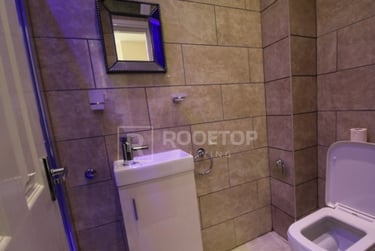 4 bed house, Regent Park Avenue, Rampart Road, Leeds, LS62AU - Image 12