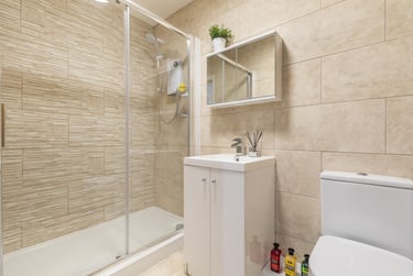 2 bed house, Royal Park Road, Hyde Park, Leeds, LS61FR - Image 5