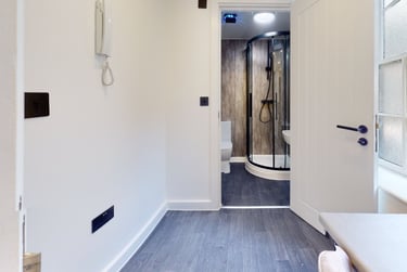 1 bed house, Bridlesmith Gate, Lace Market, Nottingham, NG12GN - Image 2