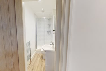 6 bed house, Alfreton Road, Radford, Nottingham, NG73JL - Image 10