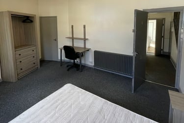 4 bed house, Clough Road, Newland, Hull, HU51QN - Image 3