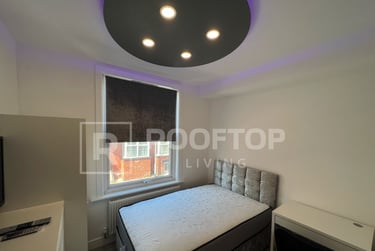 2 bed house, Glossop Street, Rampart Road, Leeds, LS62LE - Image 12