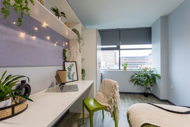 Gold Ensuite at Archer House, Castle Gate, Lace Market, Nottingham, NG17AW - Image 5