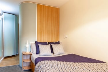 Premium Ensuite at Kendrick Hall, 4 Crown Place, City Centre, Reading, RG15AE - Image 2