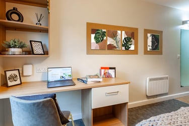 Premium Ensuite at Kendrick Hall, 4 Crown Place, City Centre, Reading, RG15AE - Image 7