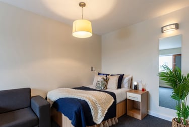 Premium Studio - Image 1