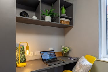 Deluxe Ensuite at Allen Court, 1 Cromwell Range, Fallowfield, Manchester, M146FQ - Image 5