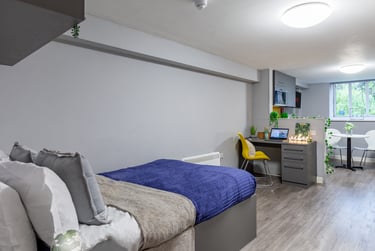 Prestige Studio at Allen Court, 1 Cromwell Range, Fallowfield, Manchester, M146FQ - Image 1
