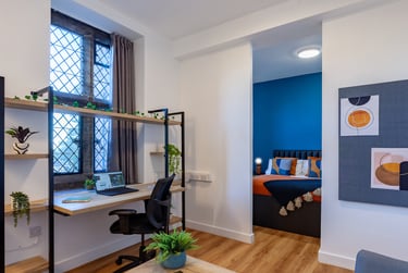 Classic 1 Bed at The Priory, Springfield Mount, University Of Leeds, Leeds, LS29NG - Image 1