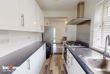 5 bed house, Reservoir Road, City Centre, Birmingham, B169EG - Image 2