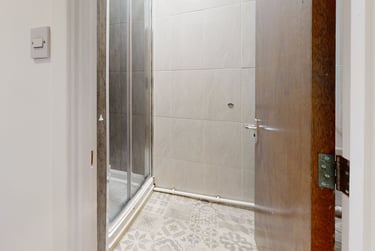 6 bed house, Hyde Park Road, Hyde Park, Leeds, LS61AH - Image 10