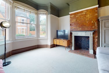 7 bed house, Herrick Road, Shelthorpe, Loughborough, LE112BT - Image 1