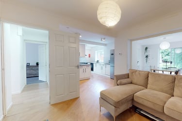 6 bed house, Cotswold Close, City Centre, Loughborough, LE113AN - Image 1