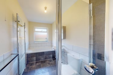 4 bed house, Forest Road, City Centre, Loughborough, LE113HS - Image 9