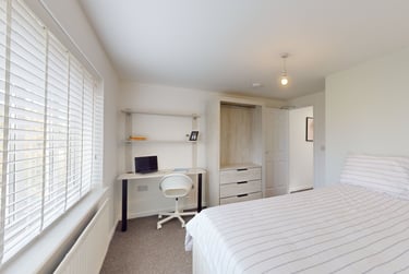 5 bed house, Adam Dale, City Centre, Loughborough, LE113HD - Image 9