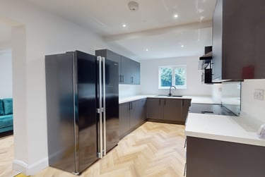 7 bed house, Brookfield Avenue, City Centre, Loughborough, LE113LN - Image 2