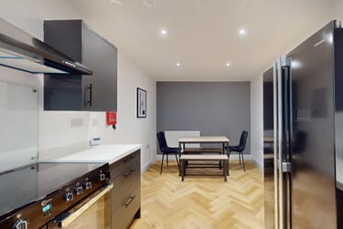7 bed house, Brookfield Avenue, City Centre, Loughborough, LE113LN - Image 3