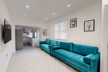 7 bed house, Herrick Road, Shelthorpe, Loughborough, LE112BP - Image 1