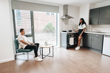 Gold Loft Apartment - Image 6