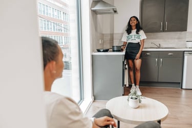 Gold Loft Apartment - Image 5