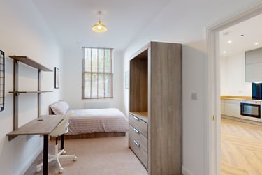 1 bed house, Castle Boulevard, Lenton, Nottingham, NG71HA - Image 1
