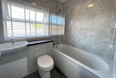 5 bed house, Goods Yard Close, City Centre, Loughborough, LE115EB - Image 7
