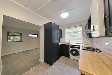 6 bed house, Cumberland Road, City Centre, Loughborough, LE115DE - Image 2