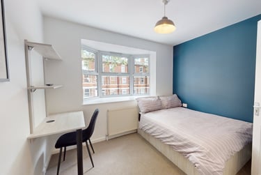 6 bed house, Lenton Boulevard, Lenton, Nottingham, NG72ET - Image 2