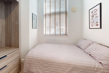 1 bed house, Grove Road, Lenton, Nottingham, NG71HA - Image 7