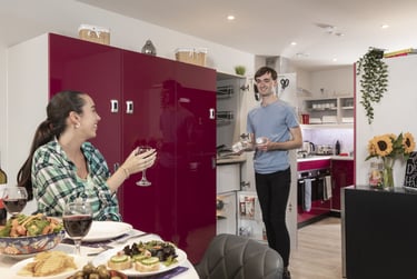 Platinum Plus En-suite Serviced Apartment at Study Inn Brotherton House, Grace Street, City Centre, Leeds, LS12RP - Image 2